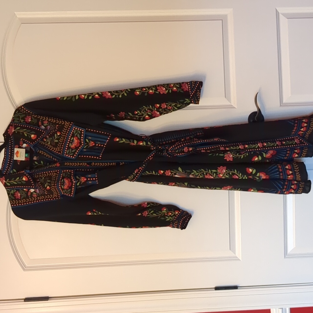 Farm Rio  toucan garden midi dress in black - Picture 4 of 11